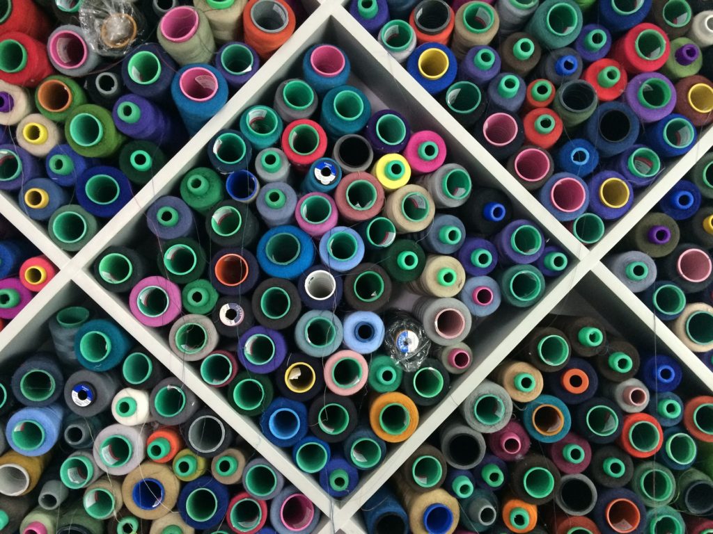 Threads on shelves
